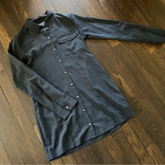 Abercrombie & Fitch Dresses & Skirts - A&F 100% silk dress